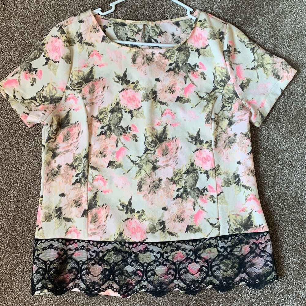 Le Lis floral top